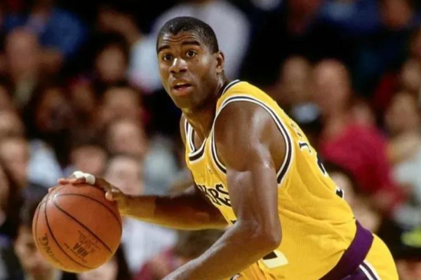 CBA被高估的球星有哪些？