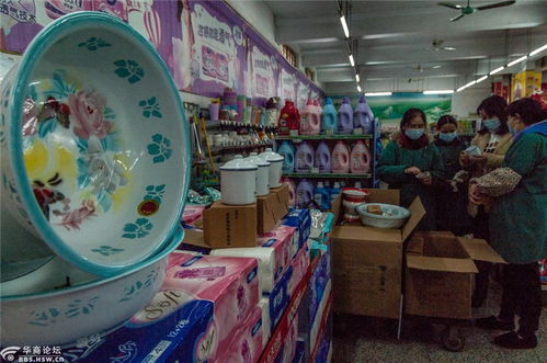 西安咸寧百貨商場歷經(jīng)64年風(fēng)采依舊 老牌 棒棒油 至今在售