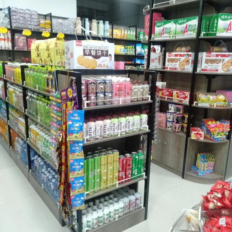 本店銷(xiāo)售,糧油大米,苞谷麩皮,生活用品,樣樣都齊,如有那位,